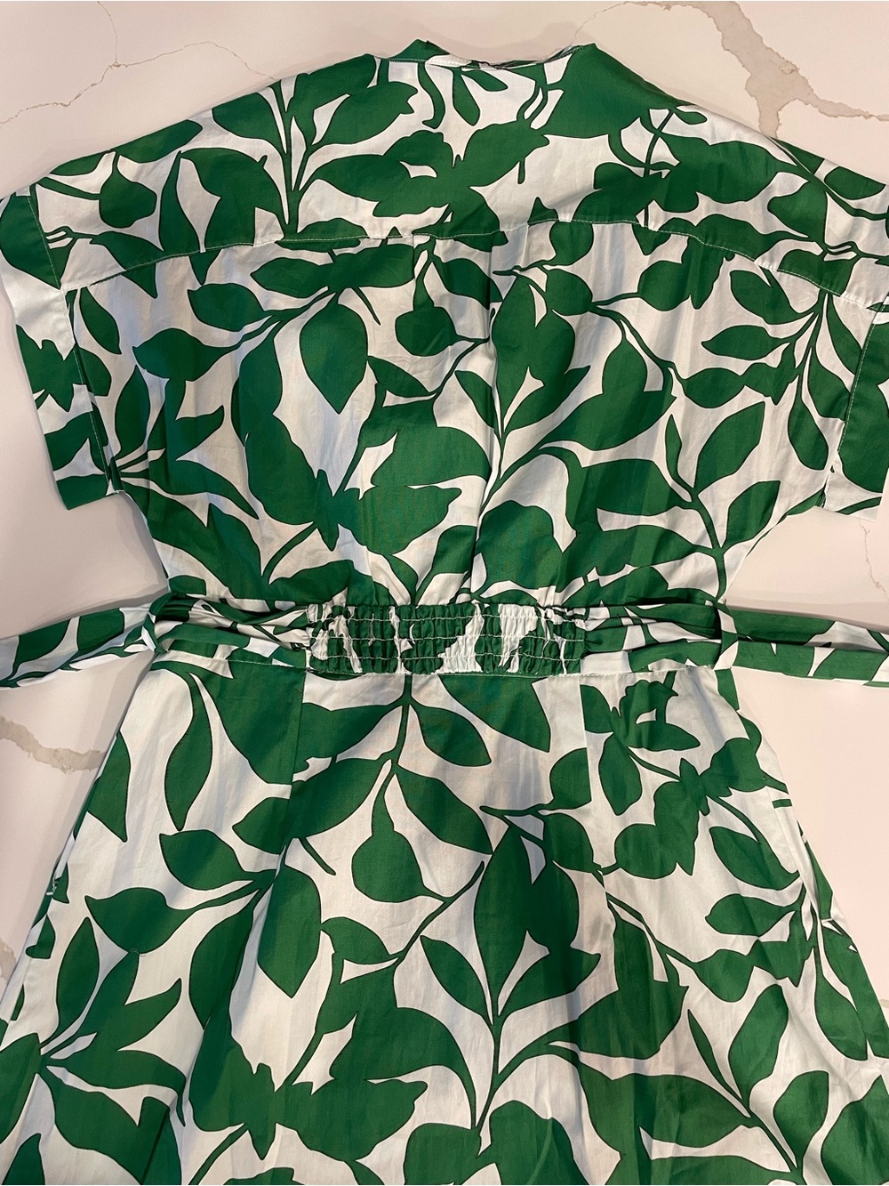 Zara belted green and white leaf pattern printed Midi Dress (Style 8372/109). - Picture 9 of 11
